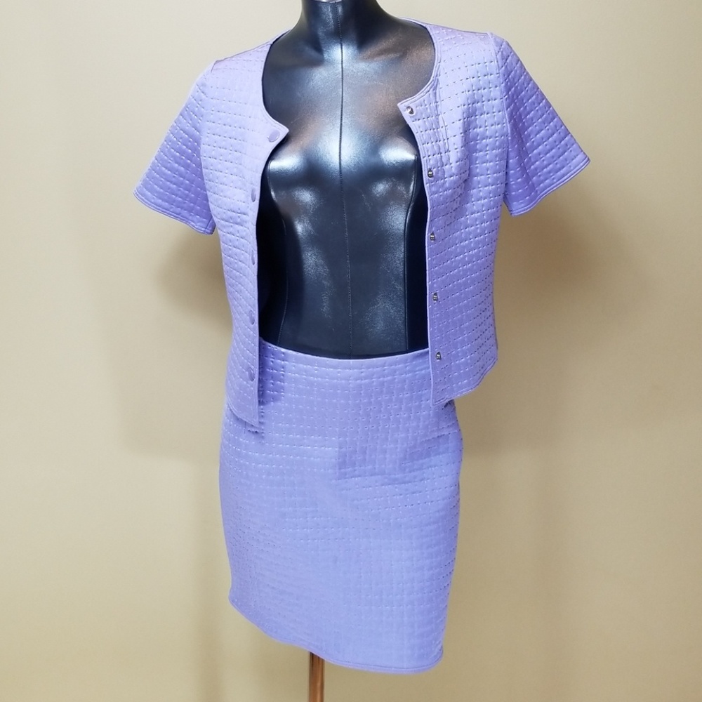 Moschino Stunning Power Suit/Jacket & Pencil Skirt - Picture 6 of 8